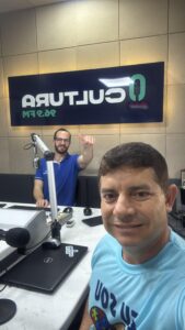 Presidente da AMA de Xaxim destaca novas perspectivas sobre o autismo e a importância de olhar também para os adultos autistas, ouça a entrevista completa